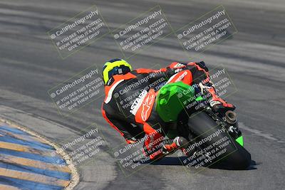 media/Dec-05-2024-Racers Edge (Thu) [[e102e0690b]]/2-A Group/Session 2 Turn 10 Backside/